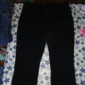 Bandolino size 14 Amy style jeans